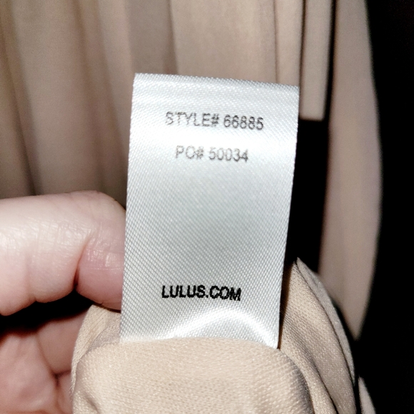 SM NWT Lulu's Thoughts of Hue Blush Surplice Deep V Maxi Dress - Picture 9 of 12